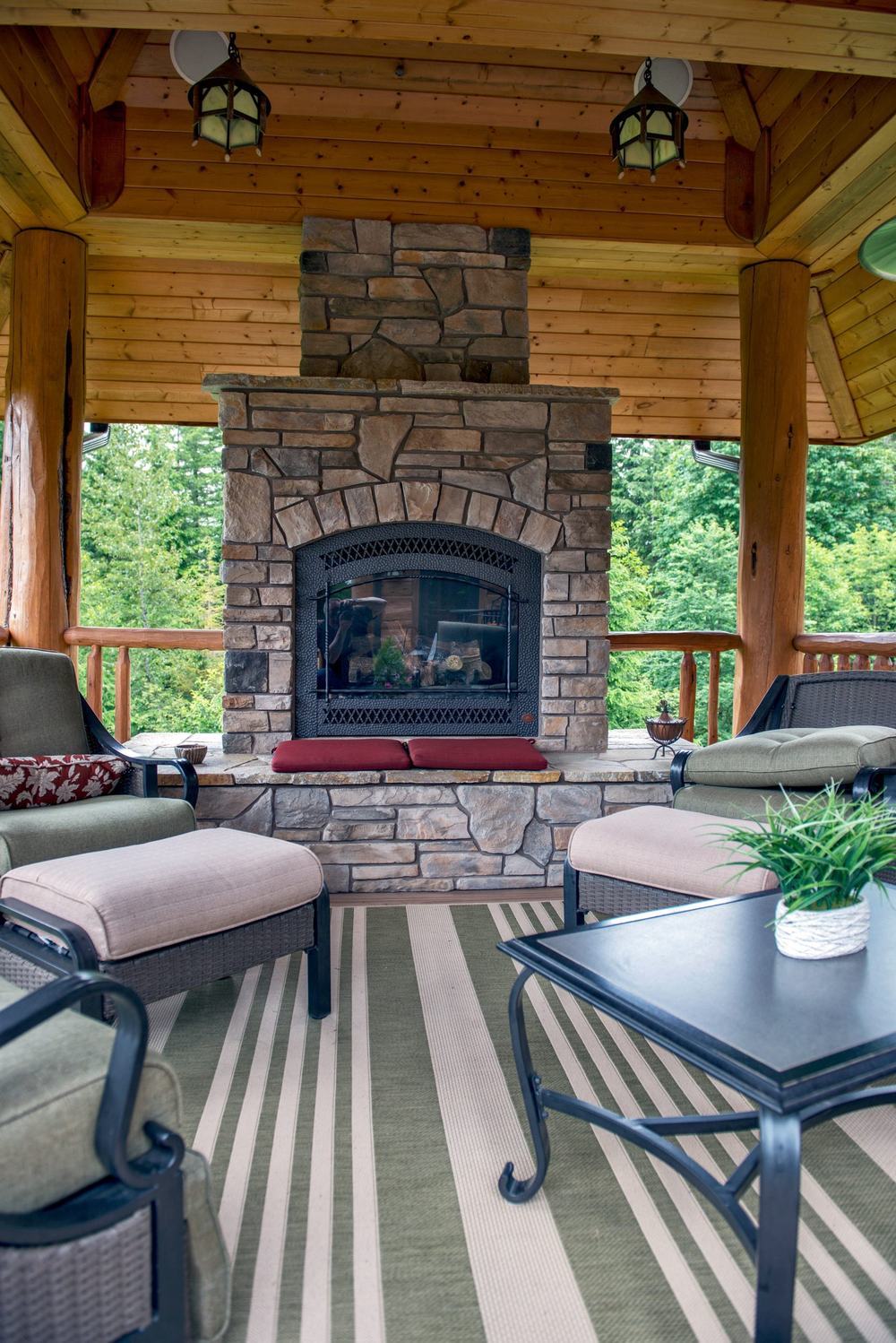 Stone and brick veneer